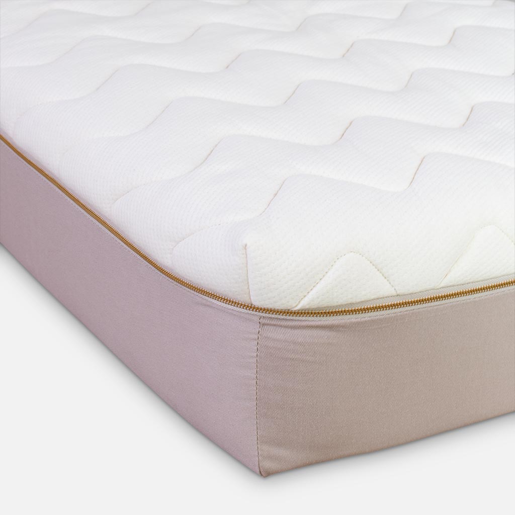 8" Organic Dunlop Latex Mattress in Cotton & Wool Cover